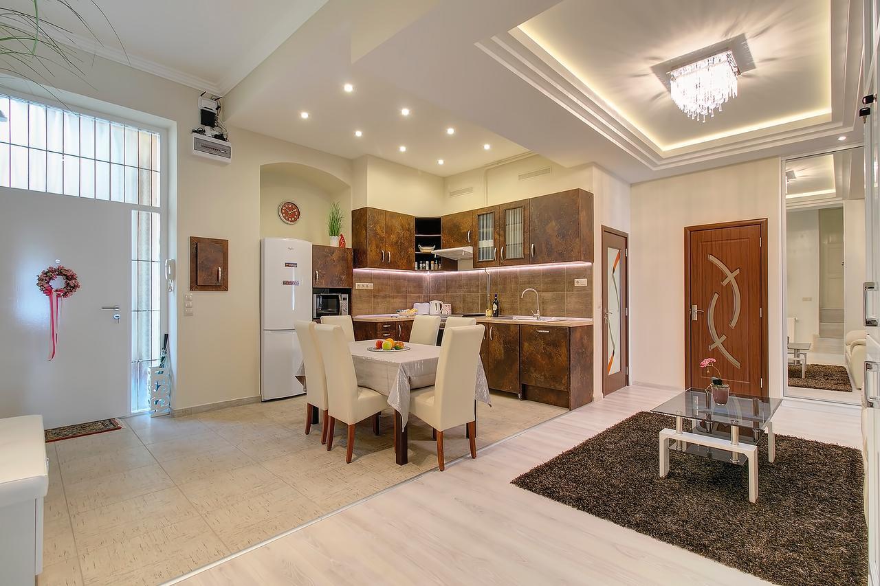 Sweet Dreams At King Street Diamond Apartment Budapest Exterior photo